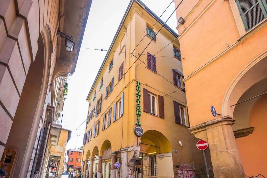 Old Town Via Marsala Apartment Bologna Exterior foto